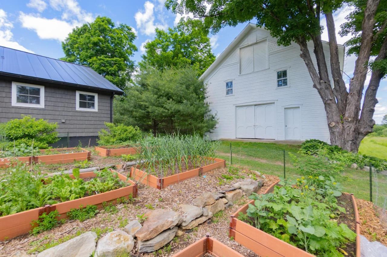 Saratoga Farmstead B&B サラトガスプリング エクステリア 写真