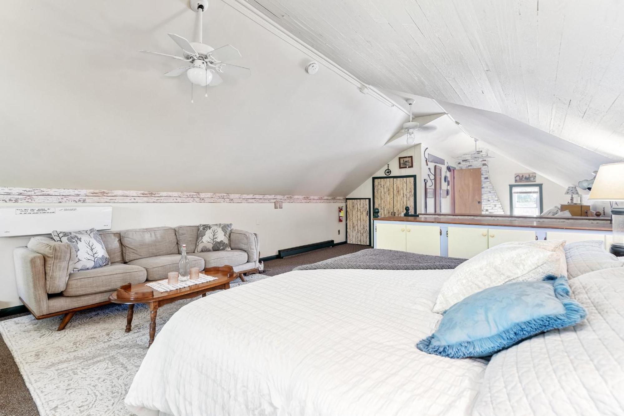 Saratoga Farmstead B&B サラトガスプリング エクステリア 写真